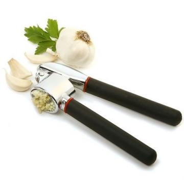 Garlic Press ~ Norpro 174 ~ Grip-EZ Deluxe Garlic Press ~ New ~ Ships Free